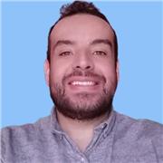 Docente especializado en lengua española, literatura y procesos de aprendizaje en lectoescritura. Ofrezco clases virtuales